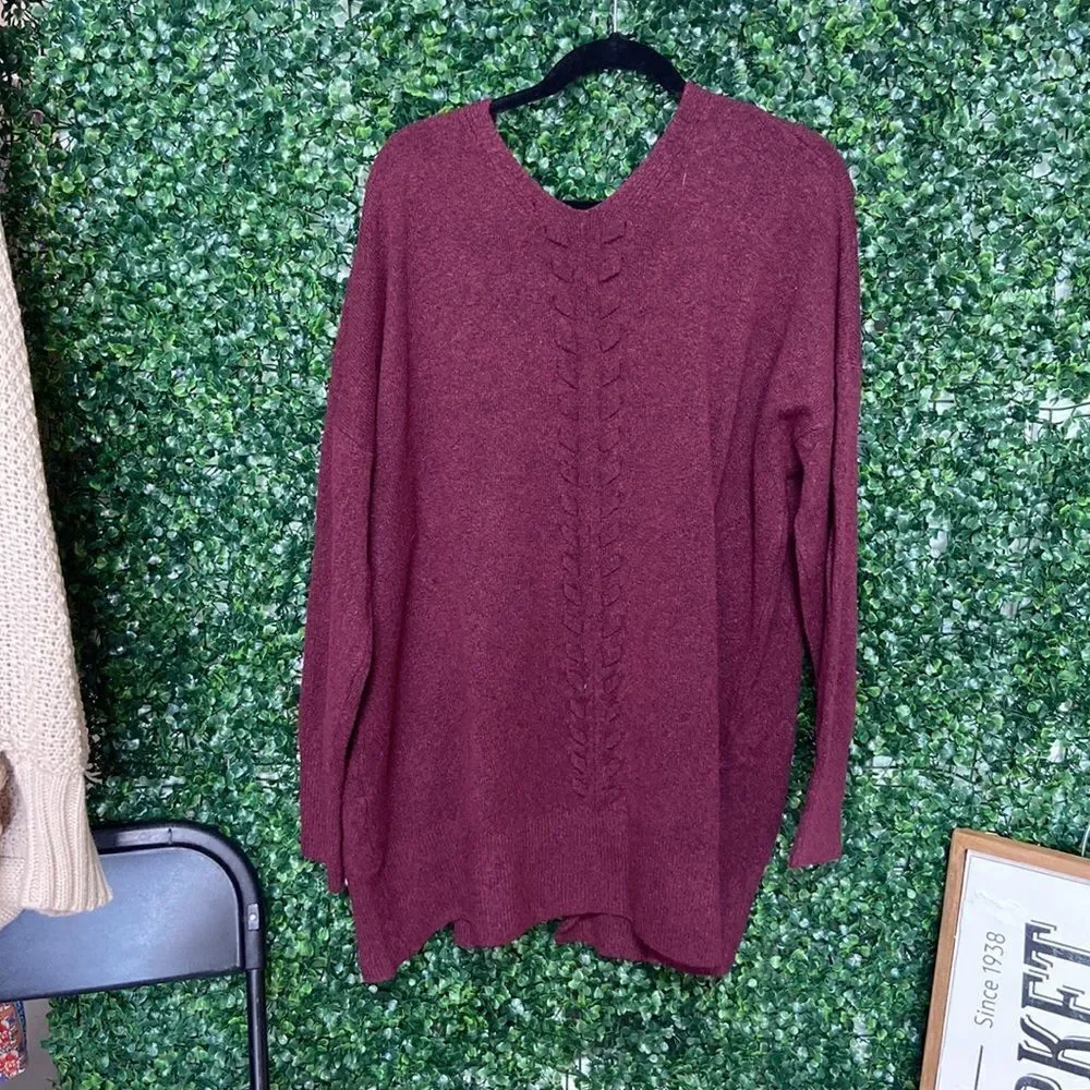 Pretty burgundy cardigan, size XXL‎